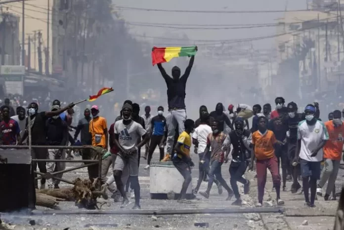 Ousmane Sonko et la violence