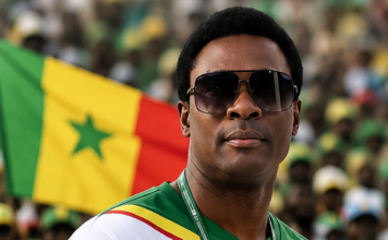 Du 12e Gaïndé à la prison, le douloureux destin du soldat Bara Dia. Faut-il punir deux fois un homme qui a servi son pays ? Par Ndiawar Diop Du 12e Gaïndé à la prison, le douloureux destin du soldat Bara Dia. Faut-il punir deux fois un homme qui a servi son pays Par Ndiawar Diop